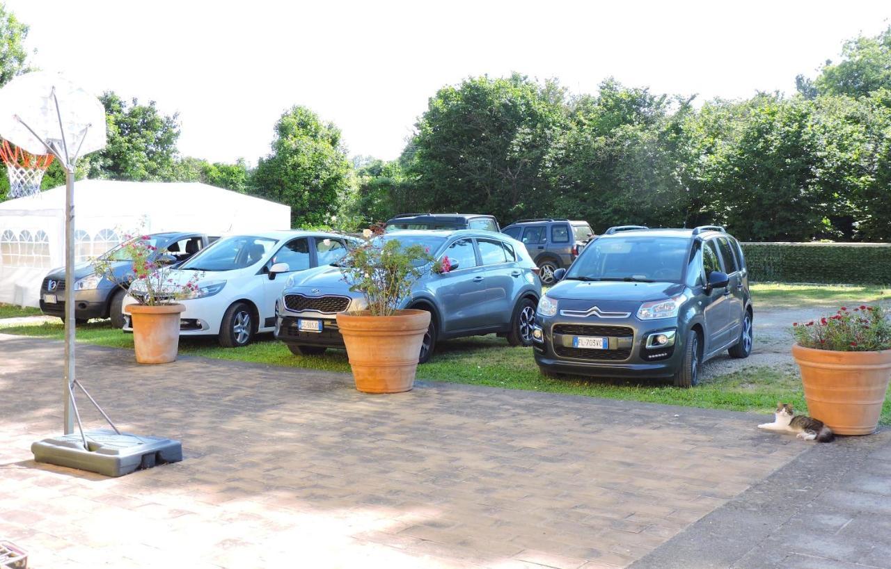 Casale Fedele Family Relax B&B Vicino Al Borgo Ronciglione  Bagian luar foto
