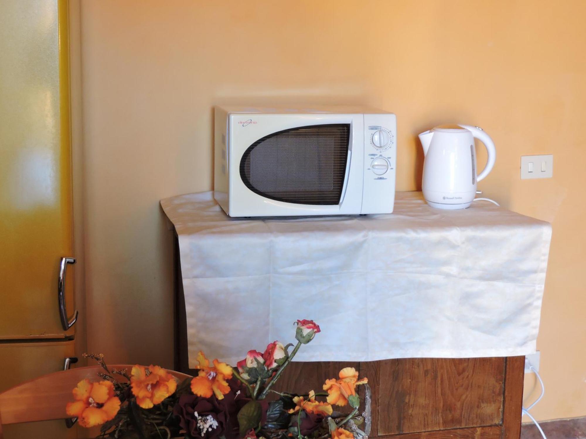Casale Fedele Family Relax B&B Vicino Al Borgo Ronciglione  Ruang foto