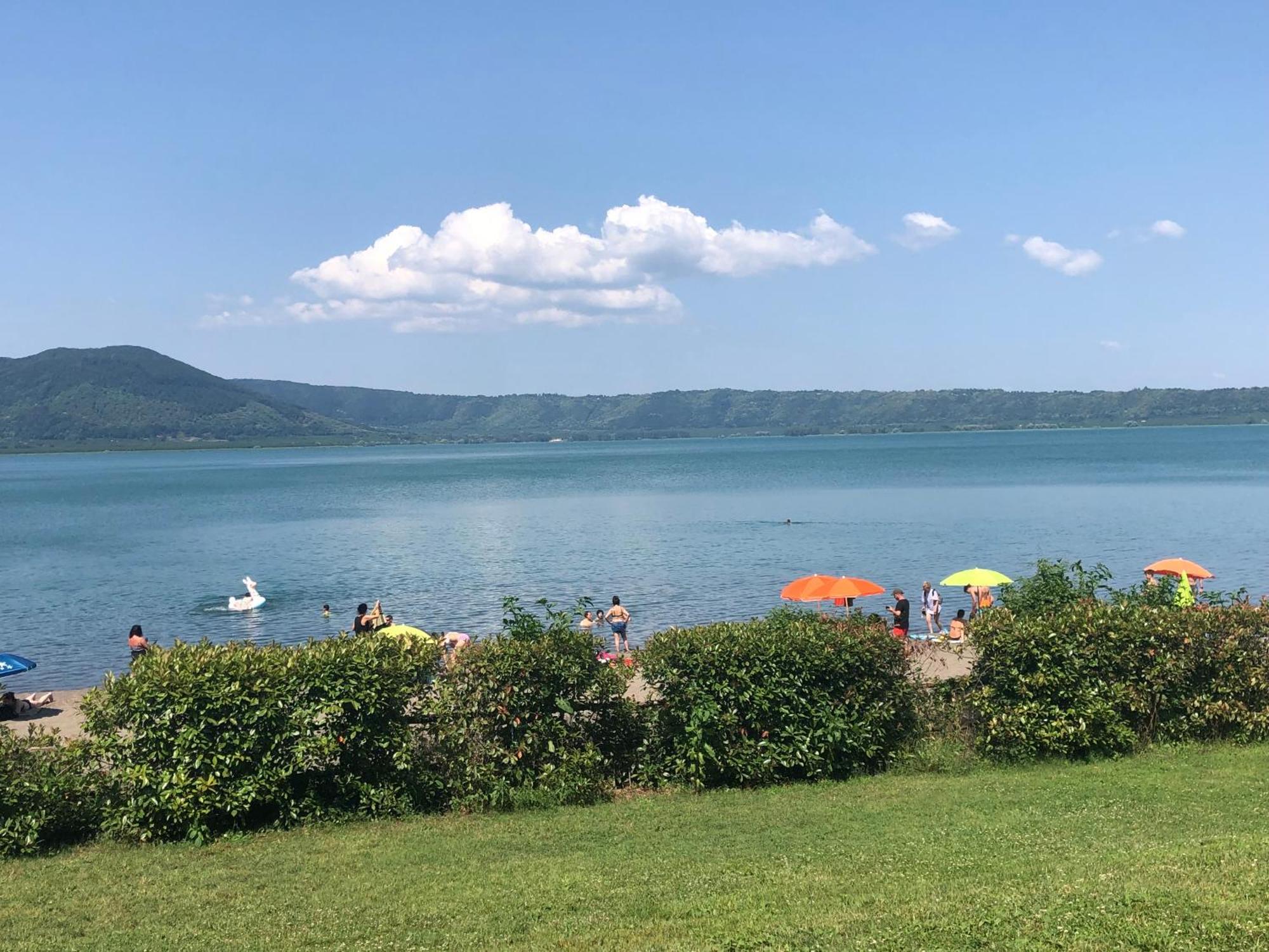 Casale Fedele Family Relax B&B Vicino Al Borgo Ronciglione  Bagian luar foto