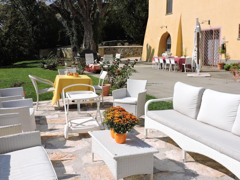 Casale Fedele Family Relax B&B Vicino Al Borgo Ronciglione  Bagian luar foto